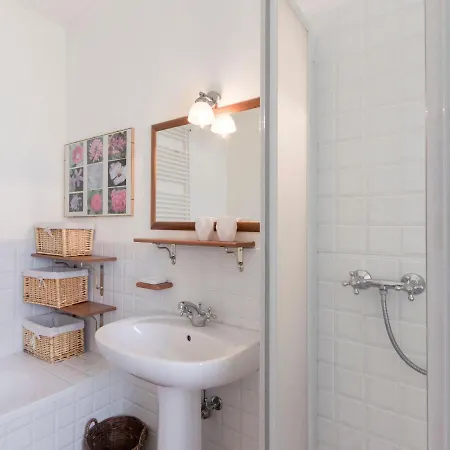 Вилла Wonderful Botticelli Кавайон-Веронезе